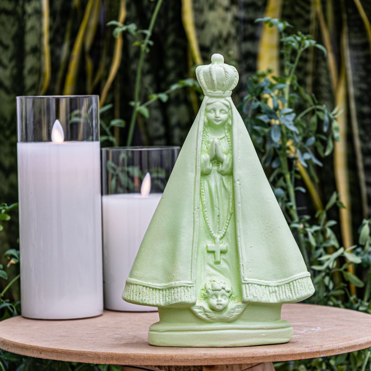 Escultura Nossa Senhora Menta Barbara Goy 20cm